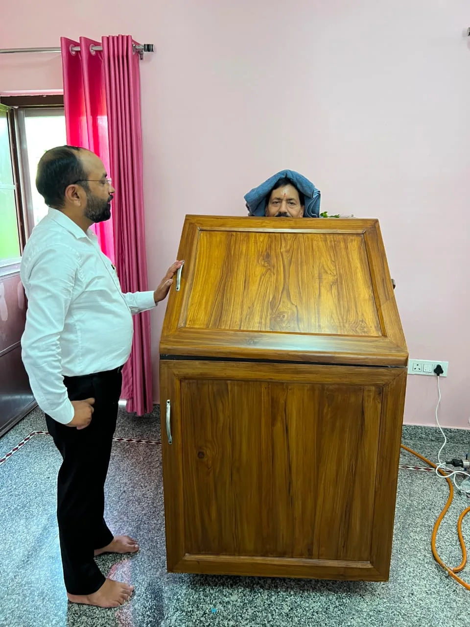 क्लिनिक की स्टीम कैबिन